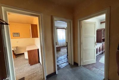 Apartament cu 2 camere decomandat în Băița - 4