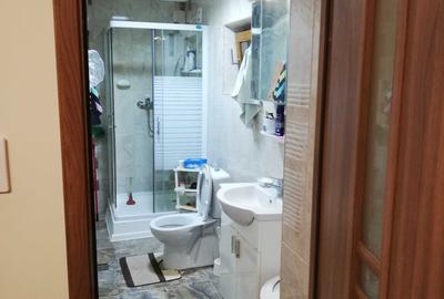 Casă cu 4 camere în Aurora