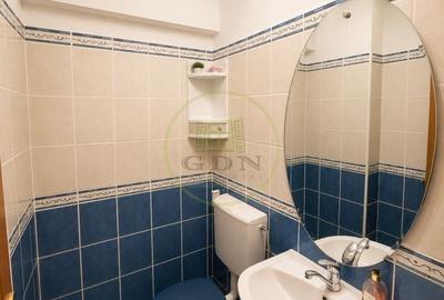 Apartament cu 3 camere decomandat în Centrul Civic - 1