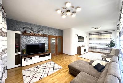 Casă individuală cu 5 camere cu Teren 600 Mp în Lunei