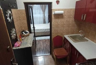Garsonieră semidecomandată în CET