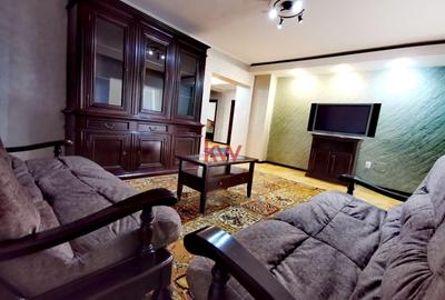 Apartament cu 4 camere decomandat, mobilat în Târgu Cucu - 1