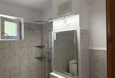 Apartament cu 2 camere decomandat în Complex Studențesc