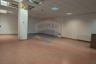 Birou, de 2,100 mp, în Valea Rosie - 18