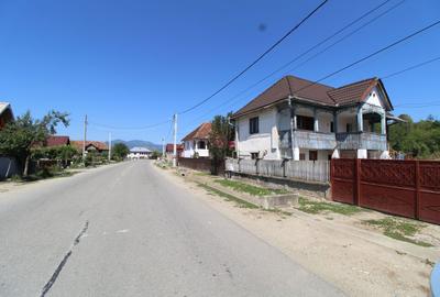Casă individuală cu 4 camere cu Canalizare în Godinești - 9