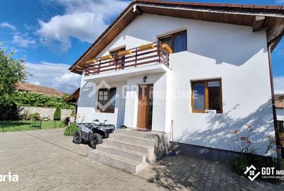 Casă cu 4 camere cu Teren 400 Mp în Șelimbăr