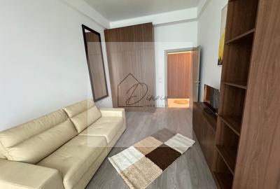 Apartament cu 3 camere decomandat, mobilat în Central