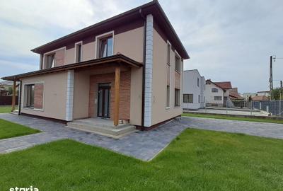 Casă cu 5 camere cu Teren 601 Mp în Apahida