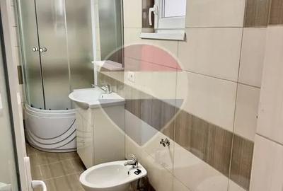 Casă cu 2 camere cu Teren 802 Mp în Jariștea