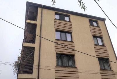 Apartament cu 2 camere decomandat în Lacul Tei