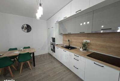 Casă cu 4 camere cu Teren 210 Mp în Central