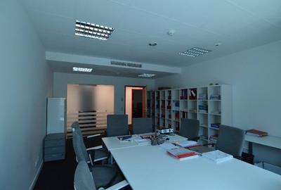 Birou, de 367 mp, în Unirii - 10