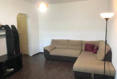 Apartament cu 2 camere semidecomandat, mobilat în 1 Mai - 1