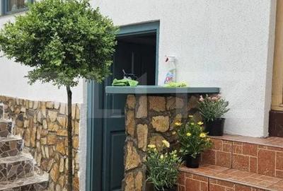 Casă cu 3 camere în Ciupercenii Noi