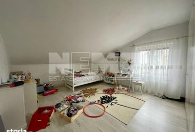 Casă cu 5 camere cu Teren 581 Mp în Vicovu de Sus