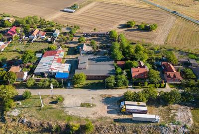 Spațiu industrial, de 1,620 mp, în Exterior Est - 52