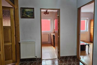 Apartament cu 2 camere decomandat în Florești - 1