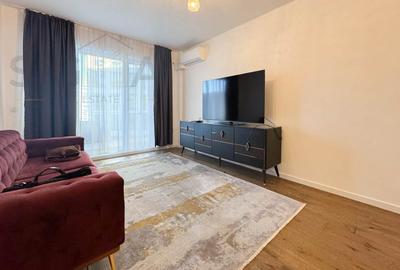 Apartament cu 3 camere decomandat, mobilat în Central