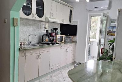 Apartament cu 2 camere decomandat în Decebal - 3