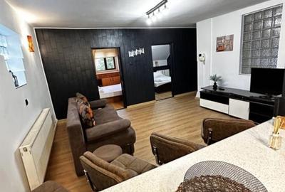 Apartament cu 3 camere în Ultracentral