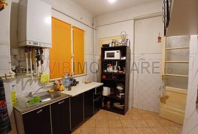 Apartament cu 3 camere circular în Universitate - 18