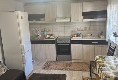 Casă cu 5 camere cu Teren 910 Mp în Central