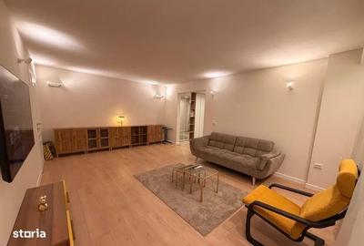 Apartament cu 4 camere decomandat în Ciupercenii Noi