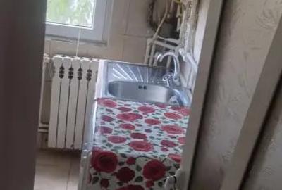 Apartament cu 3 camere decomandat în Vest - 8