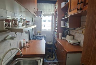 Apartament cu 2 camere semidecomandat în Tei - 13