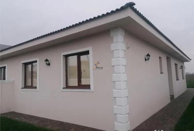 Casă cu 3 camere cu Teren 400 Mp în Central - 15