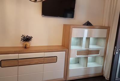 Apartament cu 2 camere semidecomandat în Capitale