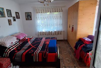 Casă individuală cu 3 camere cu Canalizare în Rahova - 4