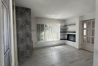 Casă cu 4 camere în Central - 3