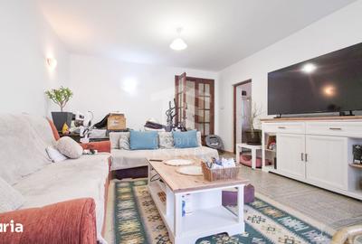 Casă cu Teren 938 Mp în Dragomirești-Vale