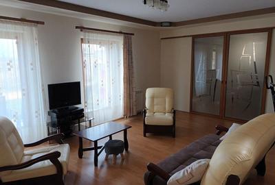 Casă cu 5 camere cu Teren 348 Mp în Viforâta - 9