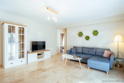 Apartament cu 3 camere semidecomandat, mobilat în Gura Humorului