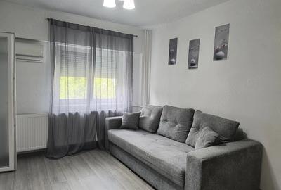 Garsonieră semidecomandată în Central