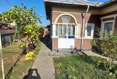 Casă cu Teren 560 Mp în Radovanu