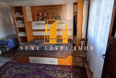 Casă cu 3 camere cu Teren 1500 Mp în Văcarea