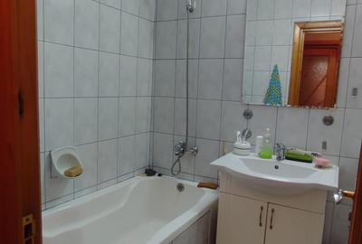 Apartament cu 2 camere decomandat în Tineretului - 6