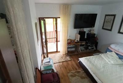 Casă cu 3 camere cu Teren 1544 Mp în Brebu - 2