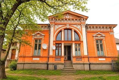 Casă cu 5 camere cu Teren 1206 Mp în Armeneasca