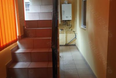 Casă cu 5 camere în Roșu - 5