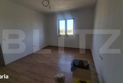 Casă cu 3 camere decomandat cu Teren 950 Mp în Central - 1