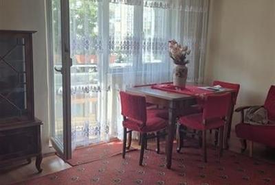 Apartament cu 3 camere decomandat în Nufărul - 1