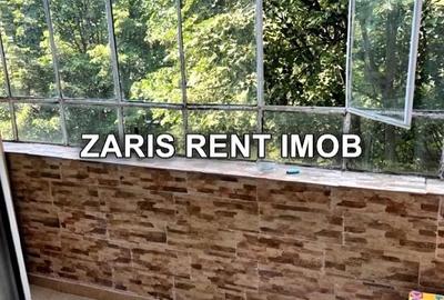 Apartament cu 3 camere decomandat în Sud