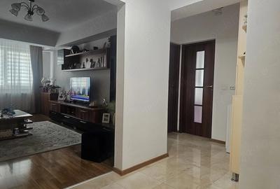 Apartament cu 2 camere decomandat în George Enescu - 2