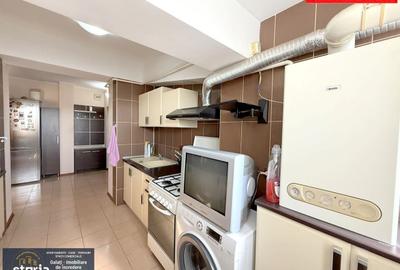 Apartament cu 2 camere în Micro 16