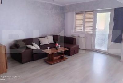 Apartament cu 4 camere semidecomandat, mobilat în Central