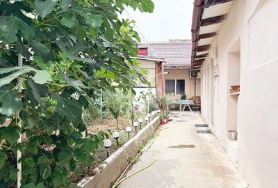 Casă individuală cu 3 camere cu Canalizare în Iosia-Nord